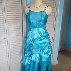Stunning Turquoise Formal Dress